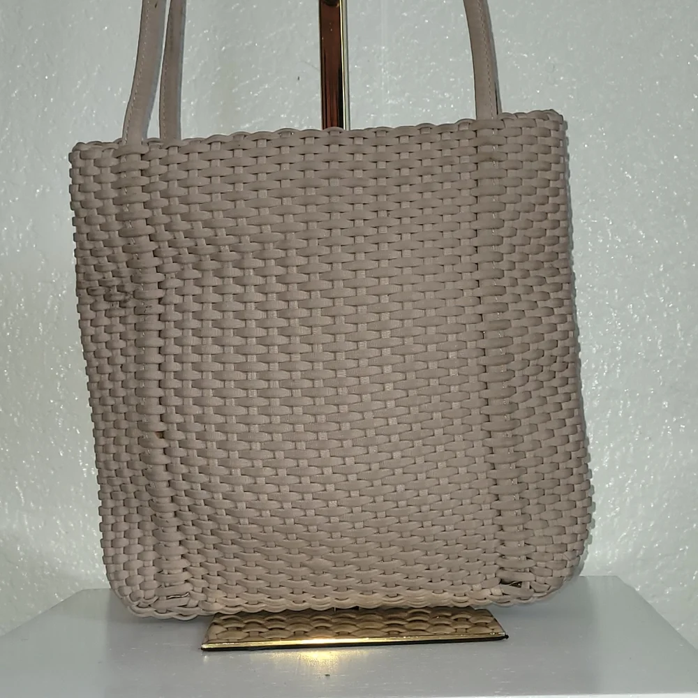 3/$20 Nine West Tan Taupe Woven Textured Shoulder Tote Bag - Picture 2 of 10